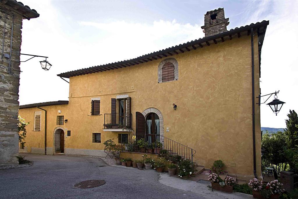 Casale Del Monsignore Сполето Екстериор снимка