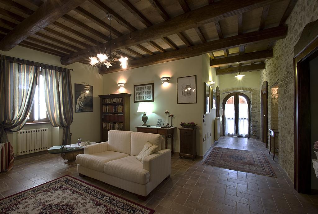Casale Del Monsignore Сполето Екстериор снимка