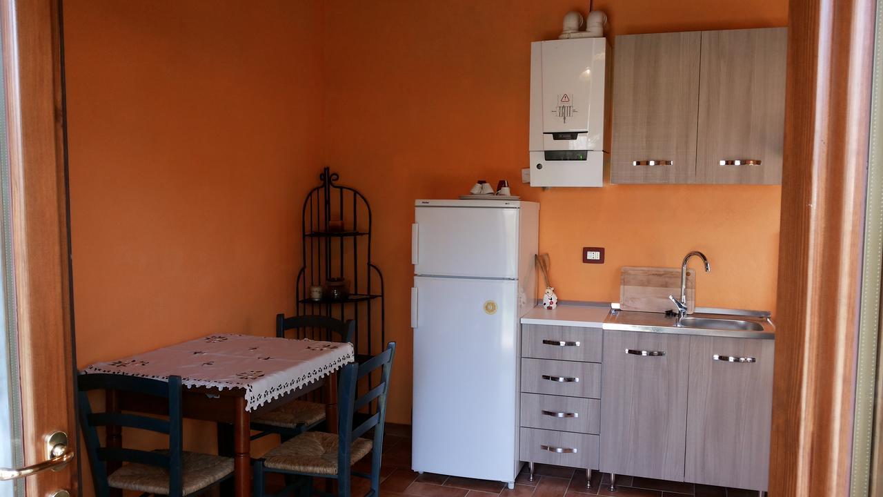 Casale Del Monsignore Сполето Екстериор снимка