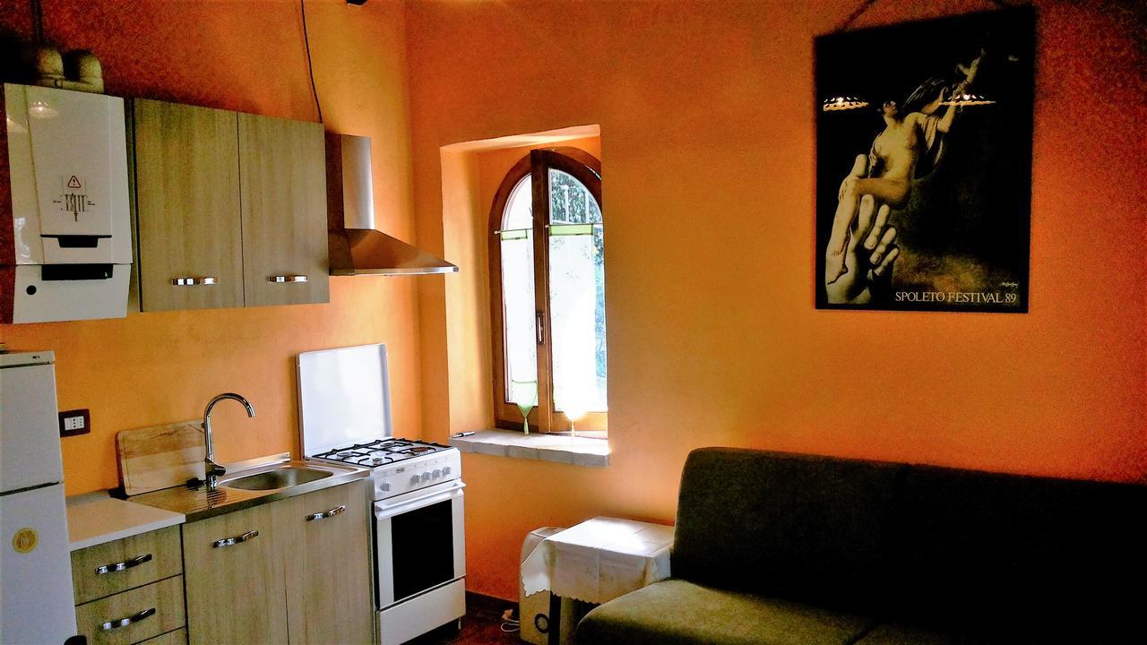 Casale Del Monsignore Сполето Екстериор снимка