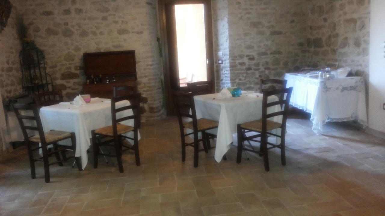 Casale Del Monsignore Сполето Екстериор снимка