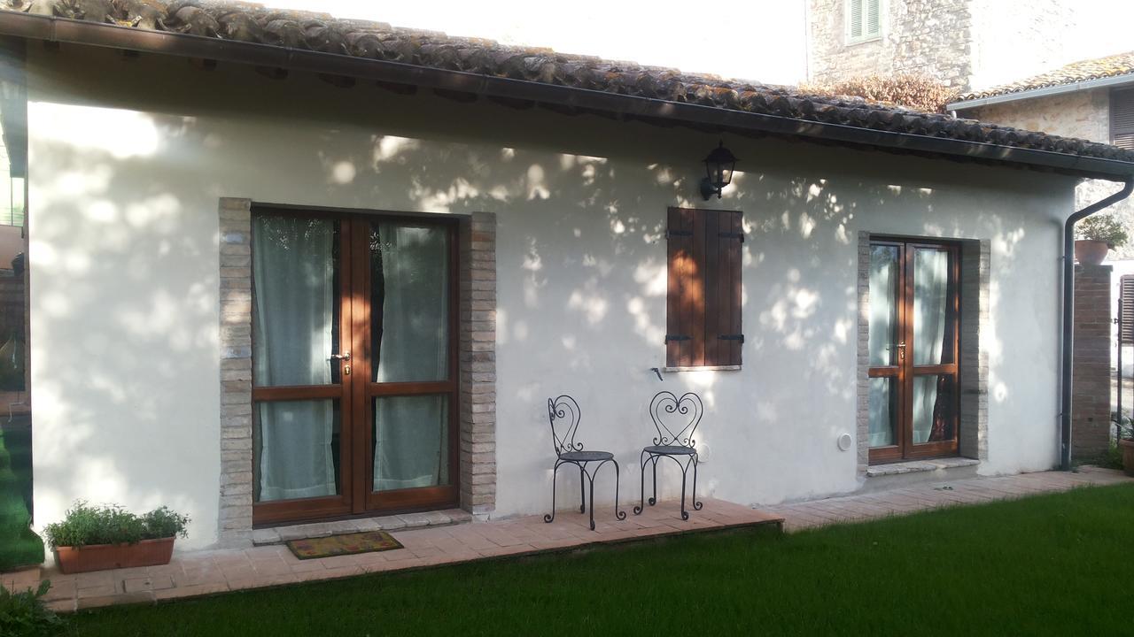 Casale Del Monsignore Сполето Екстериор снимка